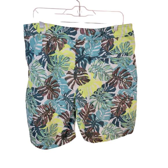 NWT American Eagle Multicolor Tropical Print Board Shorts Men's Size Large - Picture 2 of 15